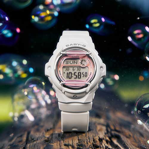 BABY-G グランジ グラジエントダイヤル ホワイト BG-169GD-7JF レディース 腕時計 電池式 デジタル 樹脂バンド フロントプロテクター 国内正規品 カシオ